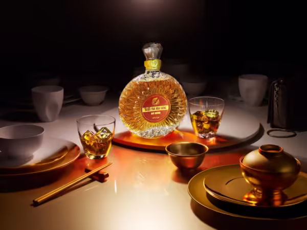 RƯỢU TRÀ HOA VÀNG HUY HOÀNG ĐẶC BIỆT RƯỢU TRÀ HOA VÀNG HUY HOÀNG ĐẶC BIỆT