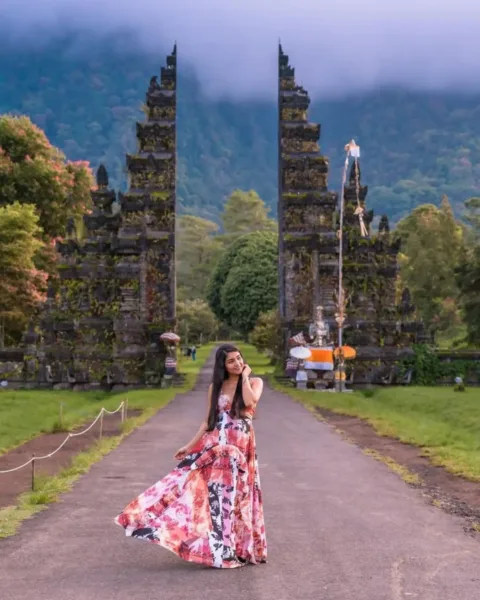 13 Địa điểm du lịch Indonesia khiến bạn si mê không lối thoát 13 Địa điểm du lịch Indonesia khiến bạn si mê không lối thoát