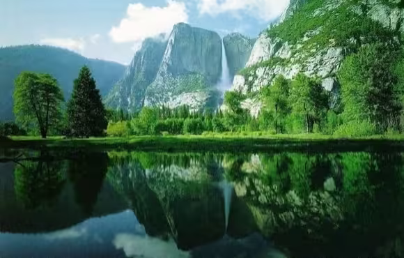 20+ Điểm đến du lịch Trung Quốc không nên bỏ qua 20+ Điểm đến du lịch Trung Quốc không nên bỏ qua