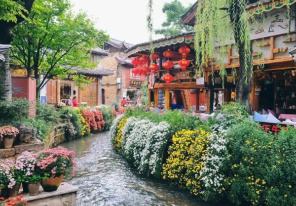 Khám phá Lệ Giang Cổ Trấn - thành phố cổ kính ẩn mình trong Hồ Bắc Khám phá Lệ Giang Cổ Trấn - thành phố cổ kính ẩn mình trong Hồ Bắc