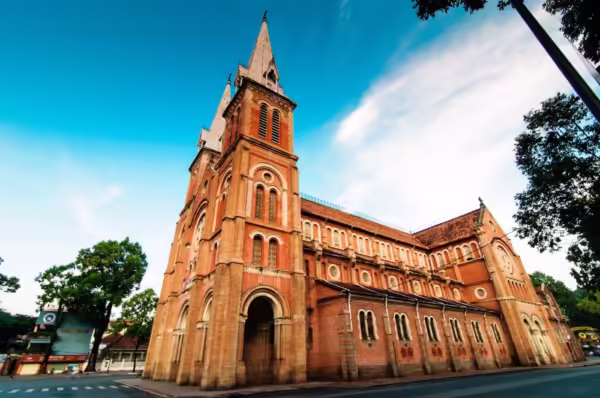 Top 20+ địa điểm nổi tiếng tại TP HCM du khách không nên bỏ qua Top 20+ địa điểm nổi tiếng tại TP HCM du khách không nên bỏ qua